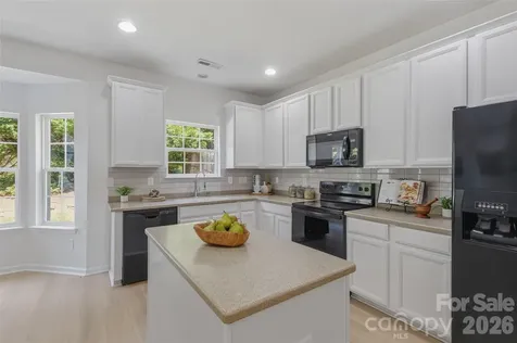 2700 Piersland Drive Matthews NC 28104