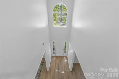 2700 Piersland Drive Matthews NC 28104
