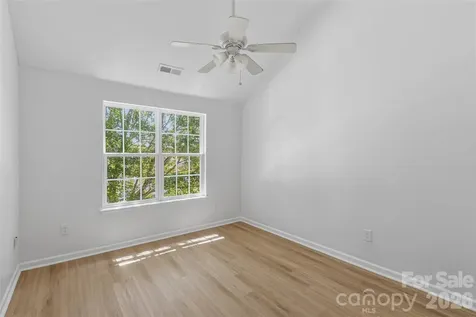 2700 Piersland Drive Matthews NC 28104