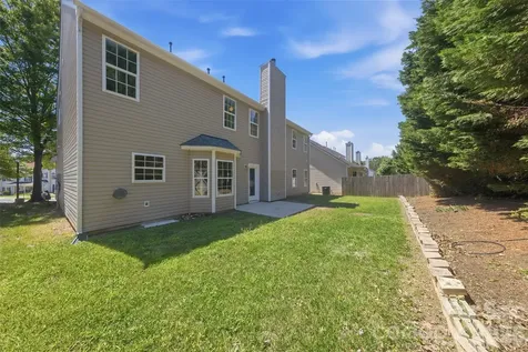 2700 Piersland Drive Matthews NC 28104