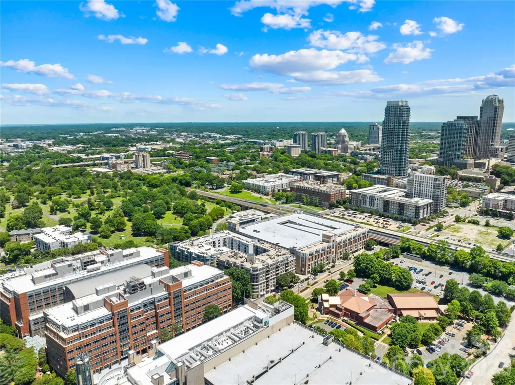 718 W Trade Street Charlotte NC 28202