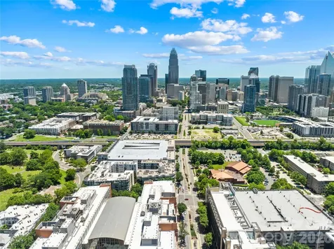 718 W Trade Street Charlotte NC 28202