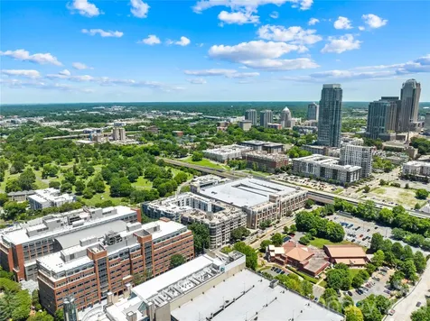 718 W Trade Street Charlotte NC 28202