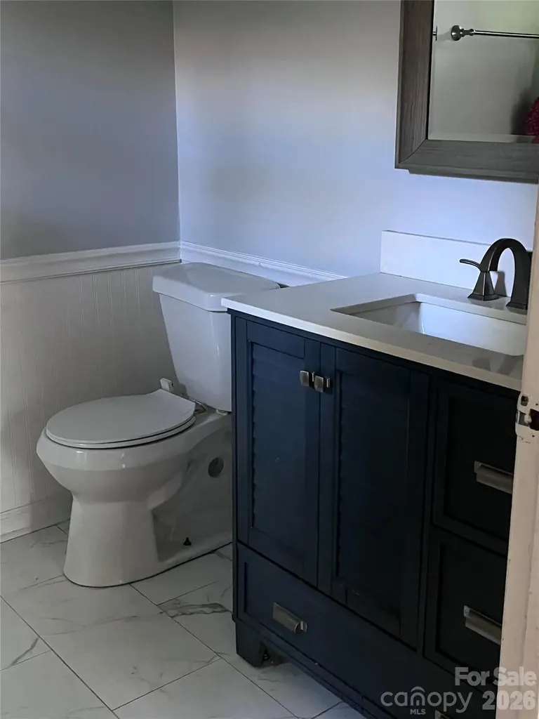 23 Lineberger Street Lowell NC 28098