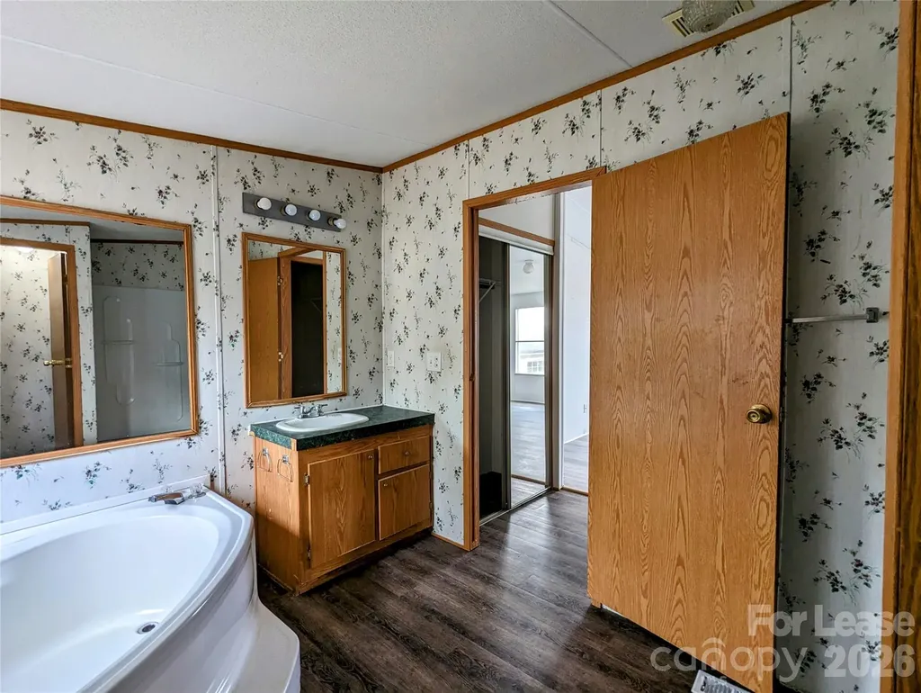 7329 Twillingate Drive Charlotte NC 28215