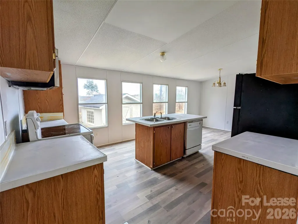 7329 Twillingate Drive Charlotte NC 28215