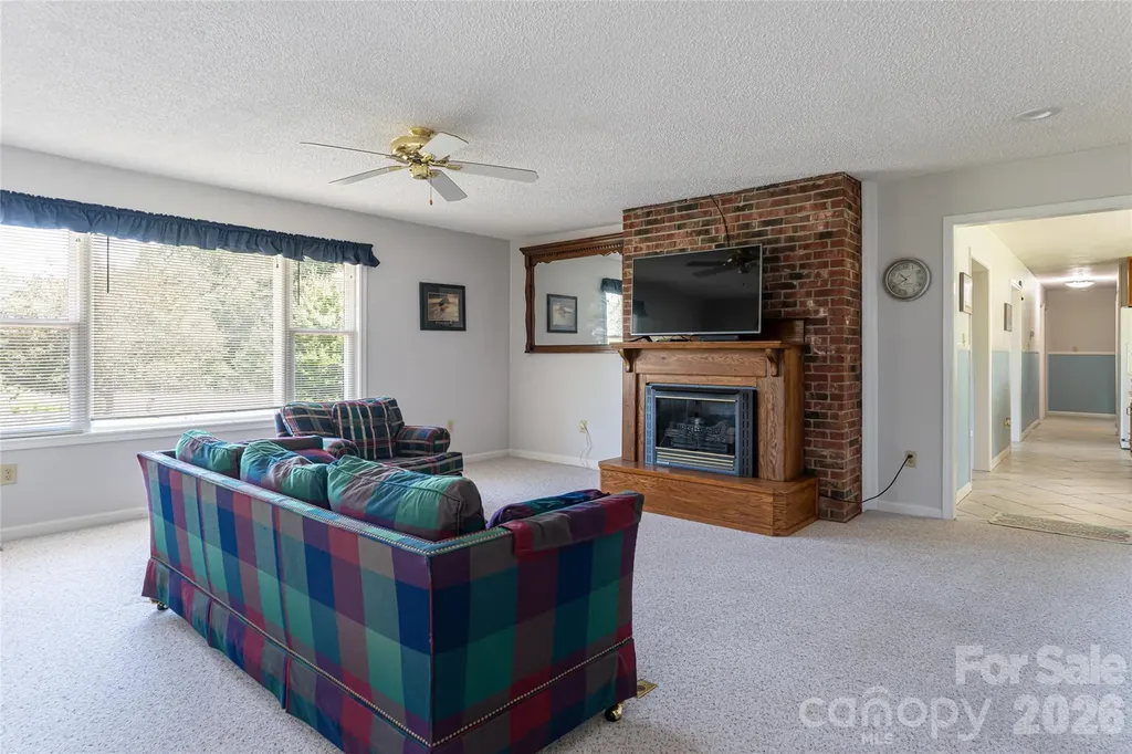 2800 Coxe Road Tryon NC 28782