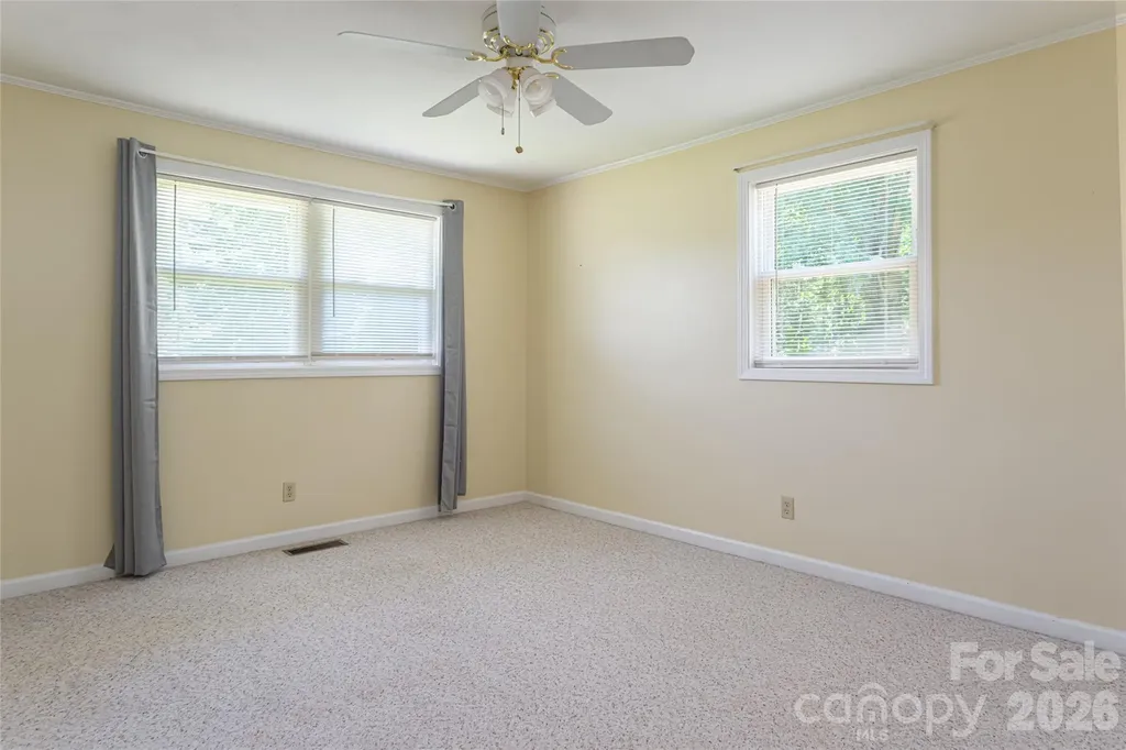 2800 Coxe Road Tryon NC 28782