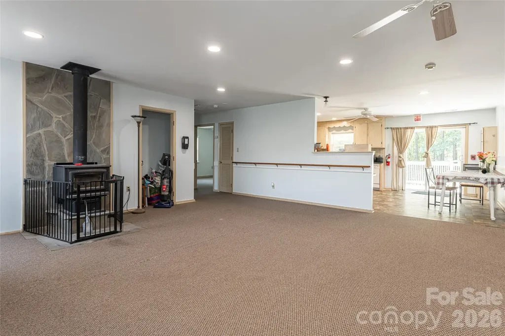 2800 Coxe Road Tryon NC 28782