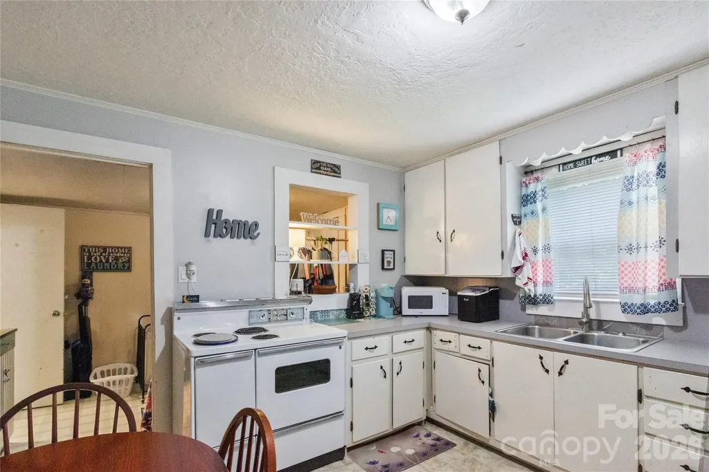 173 Liberty Road Mocksville NC 27028