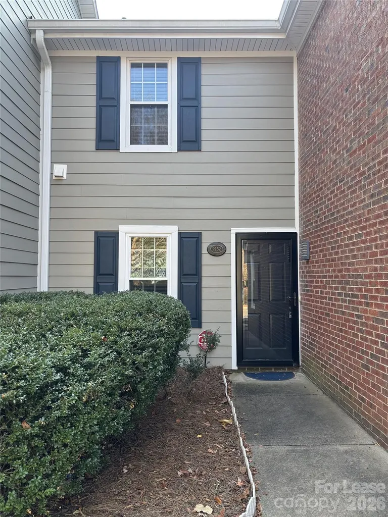 9252 Kings Canyon Drive Charlotte NC 28210