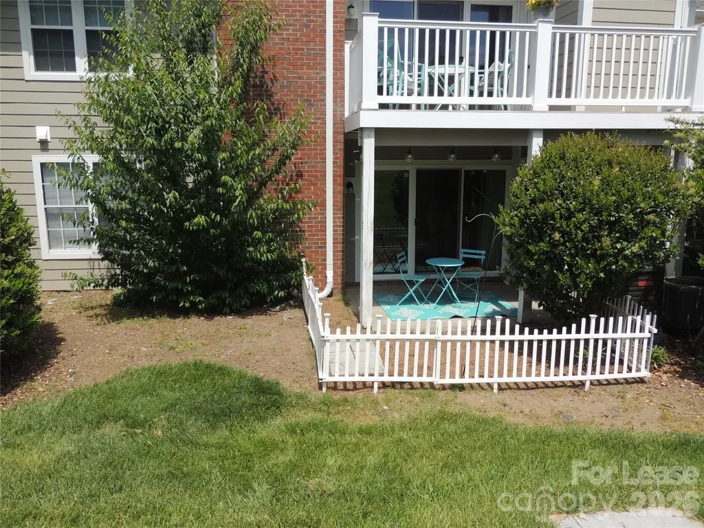 9252 Kings Canyon Drive Charlotte NC 28210
