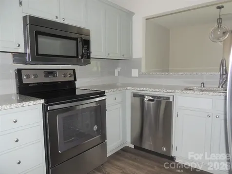 9252 Kings Canyon Drive Charlotte NC 28210