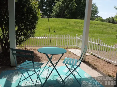 9252 Kings Canyon Drive Charlotte NC 28210