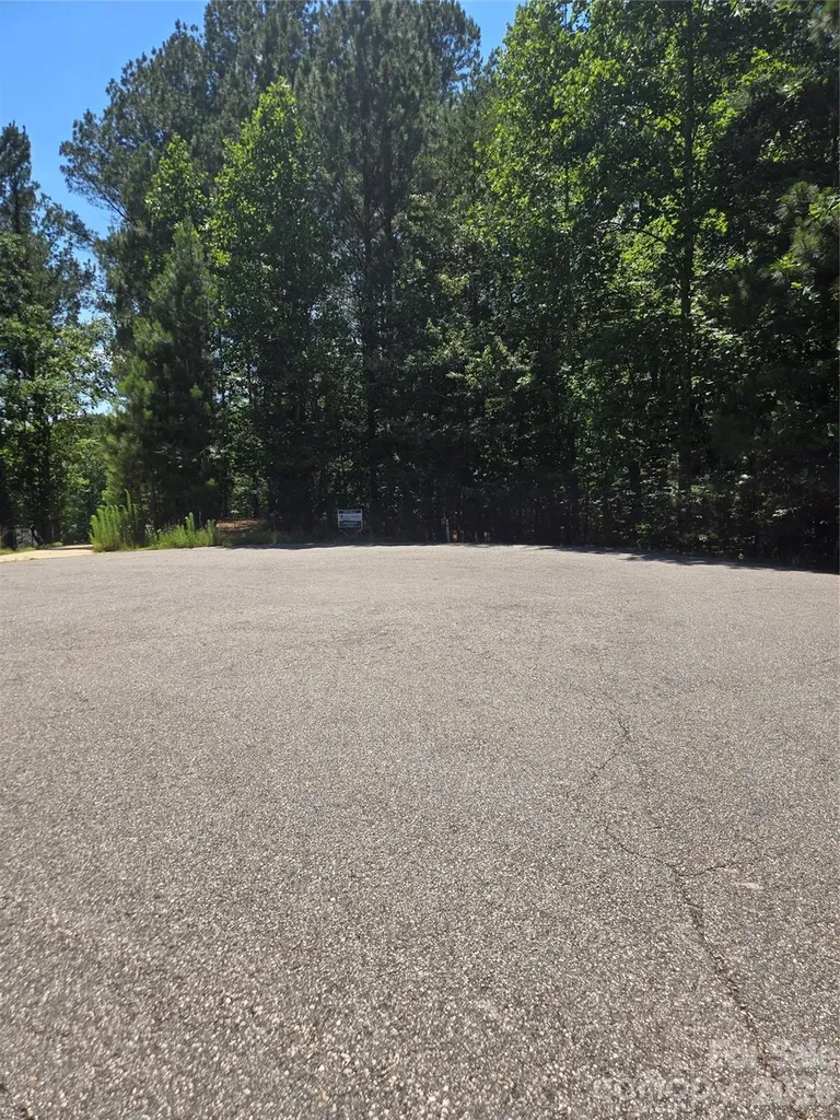 154 Oak Point Lane Stony Point NC 28678