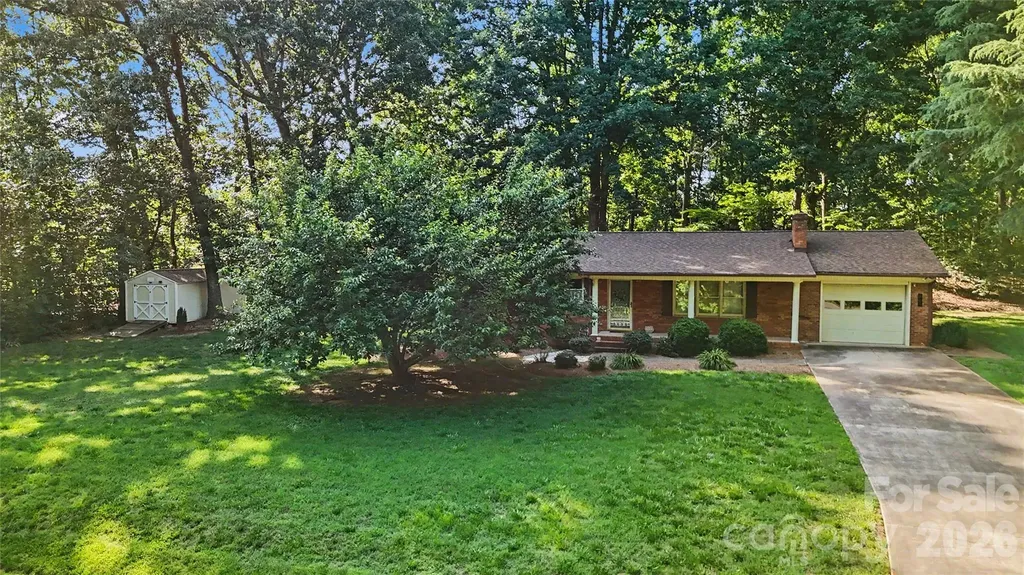 213 Bostian Lake Road Statesville NC 28677