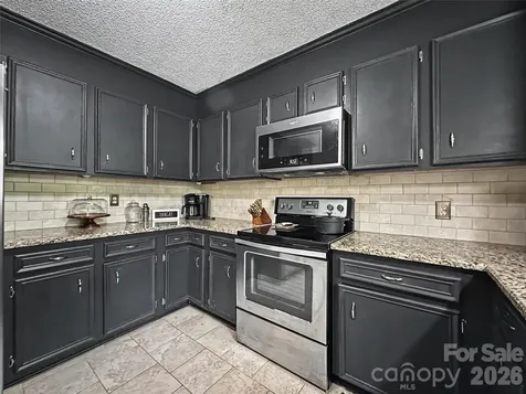 213 Bostian Lake Road Statesville NC 28677