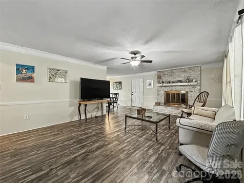 213 Bostian Lake Road Statesville NC 28677