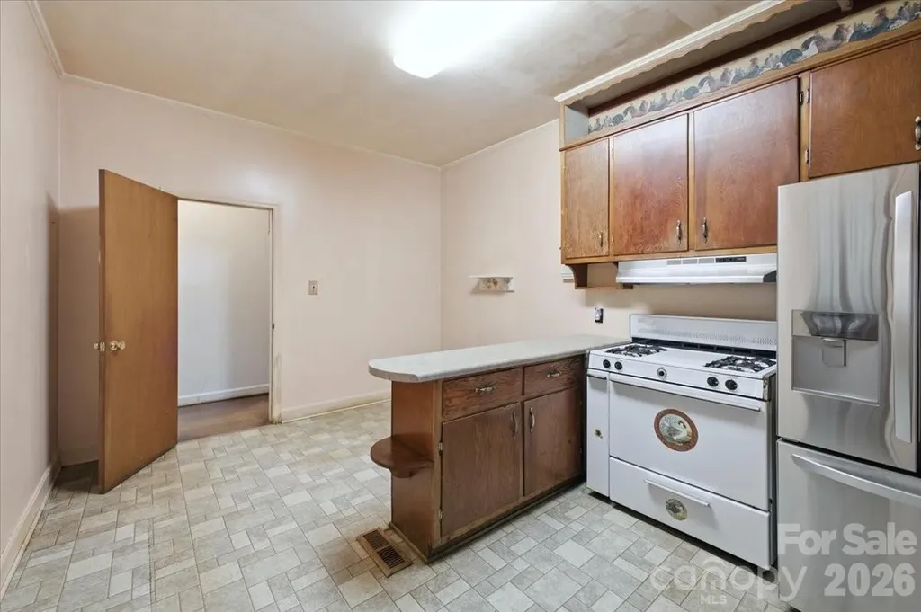 8512, 8516, 8520 Colgate Circle Charlotte NC 28214