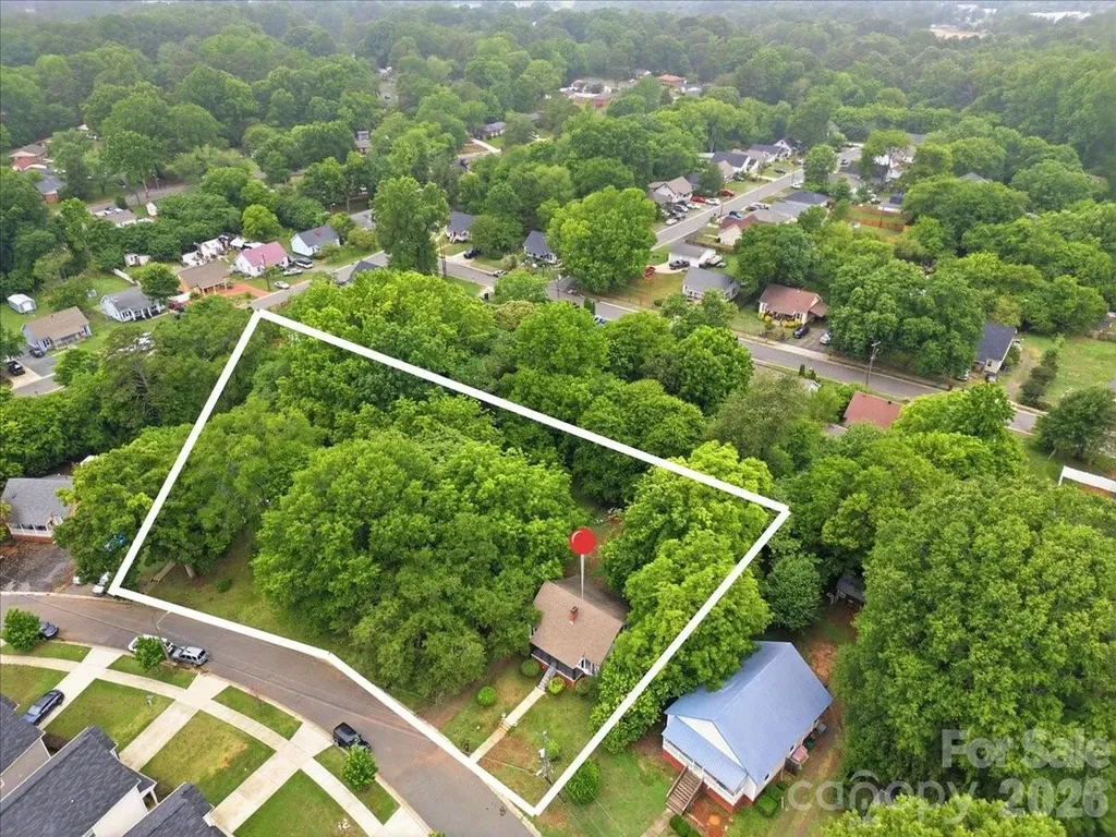 8512, 8516, 8520 Colgate Circle Charlotte NC 28214