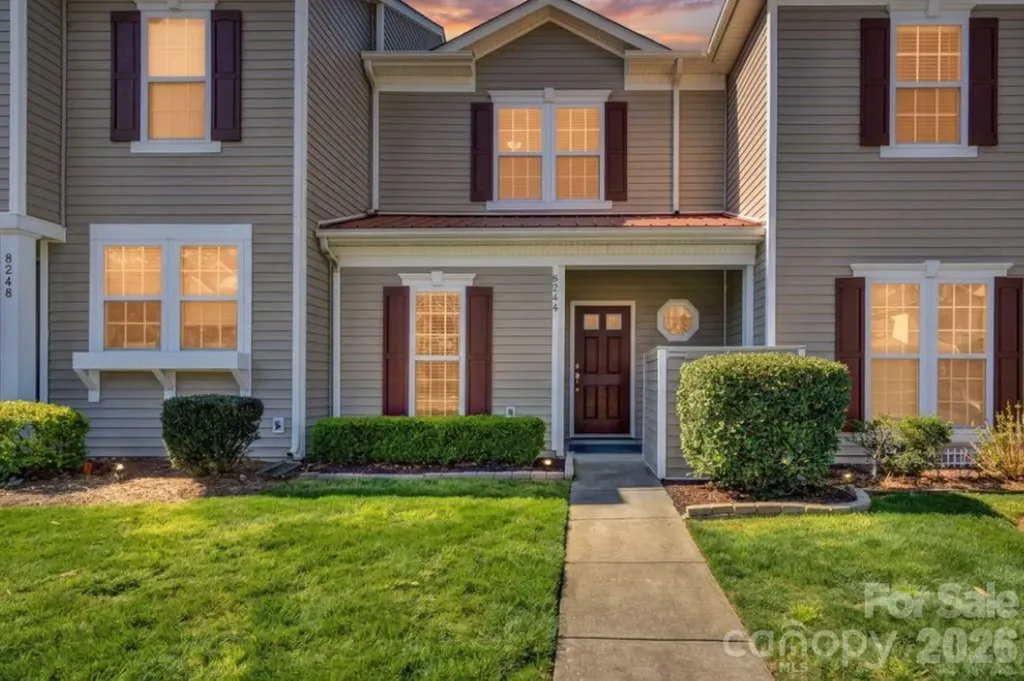 8244 Carob Tree Lane Charlotte NC 28215