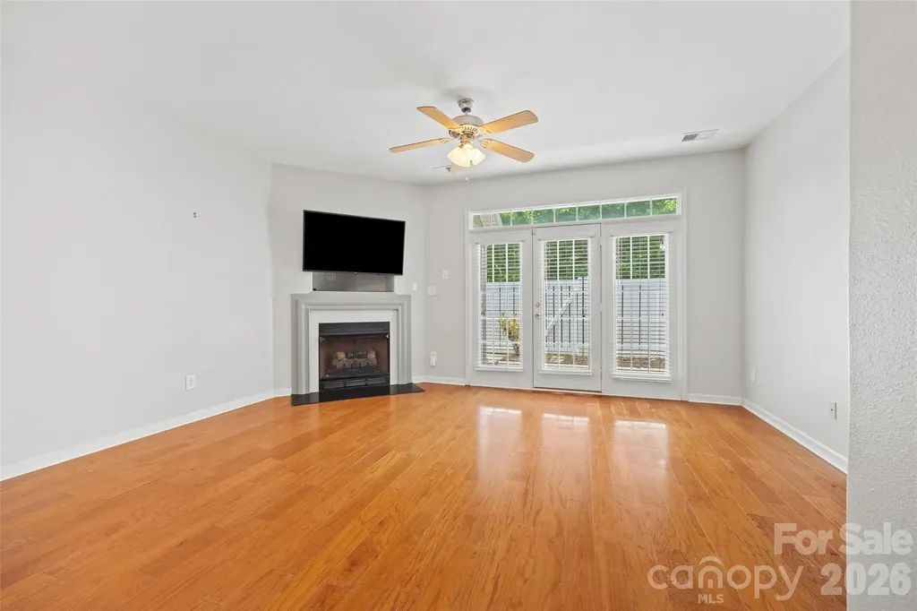 8244 Carob Tree Lane Charlotte NC 28215
