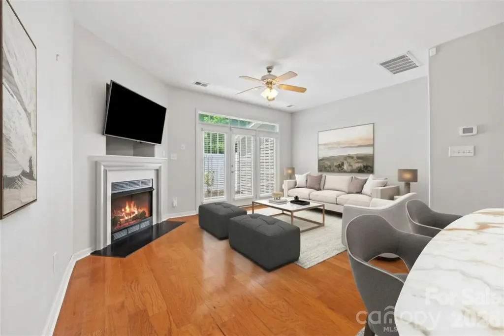 8244 Carob Tree Lane Charlotte NC 28215