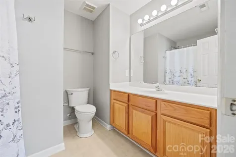 8244 Carob Tree Lane Charlotte NC 28215