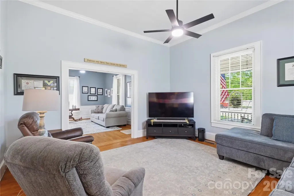 502 N Ridge Avenue Kannapolis NC 28083