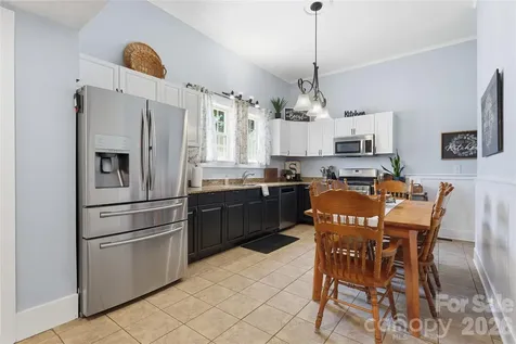 502 N Ridge Avenue Kannapolis NC 28083