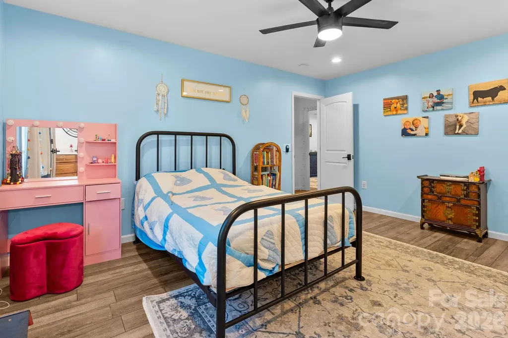 133 Charter Notch Jefferson NC 28640