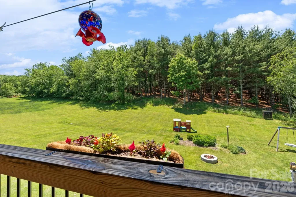 133 Charter Notch Jefferson NC 28640