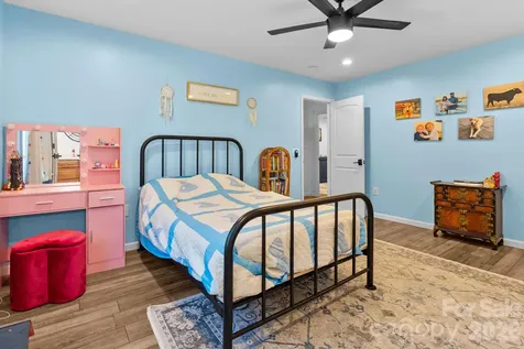 133 Charter Notch Jefferson NC 28640
