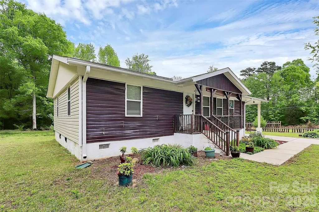 8301 Washington Boulevard Charlotte NC 28262