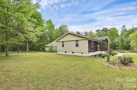 8301 Washington Boulevard Charlotte NC 28262