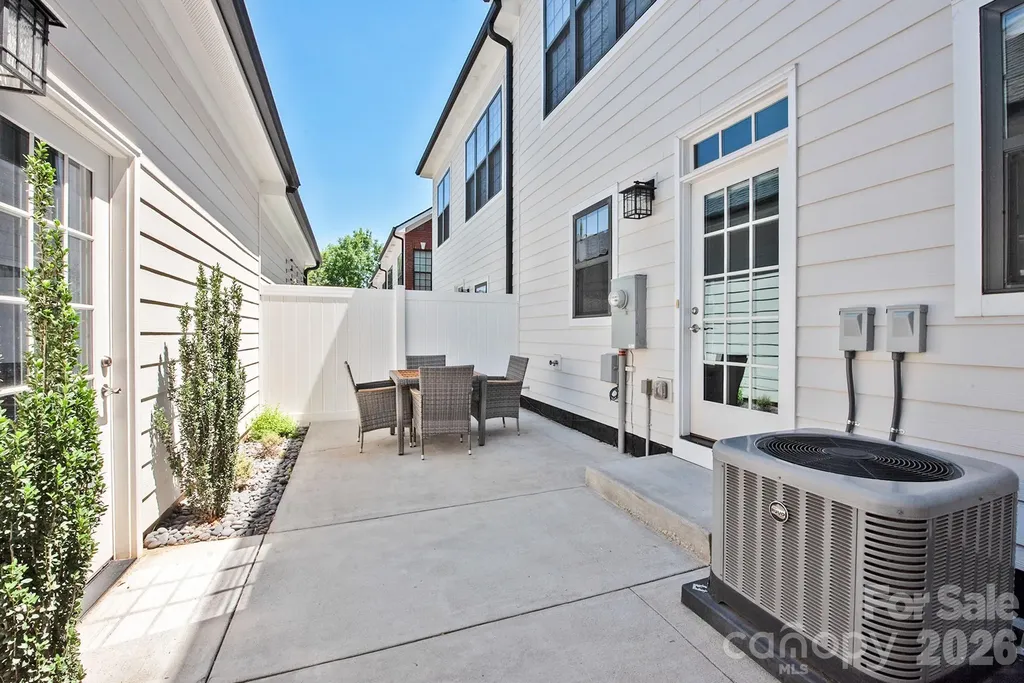 523 Griffith Village Lane Davidson NC 28036