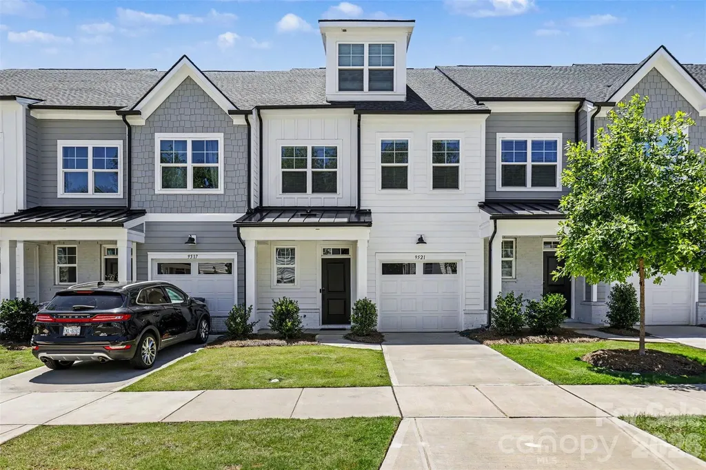 9521 Munsing Drive Charlotte NC 28269