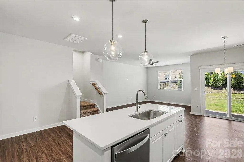 9521 Munsing Drive Charlotte NC 28269