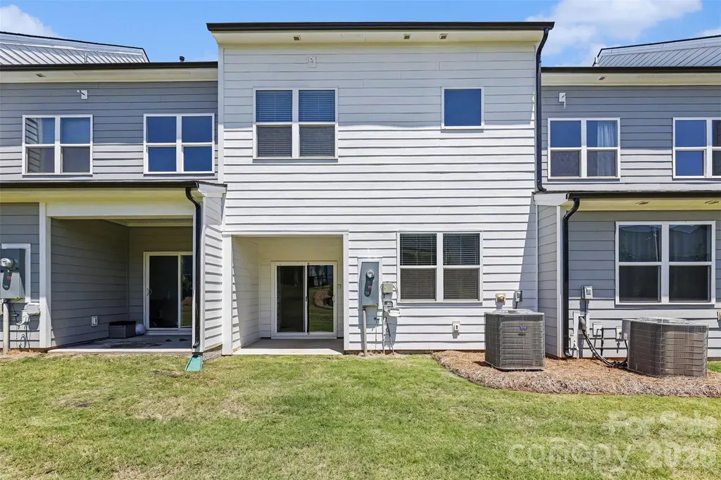 9521 Munsing Drive Charlotte NC 28269