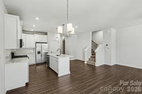 9521 Munsing Drive Charlotte NC 28269