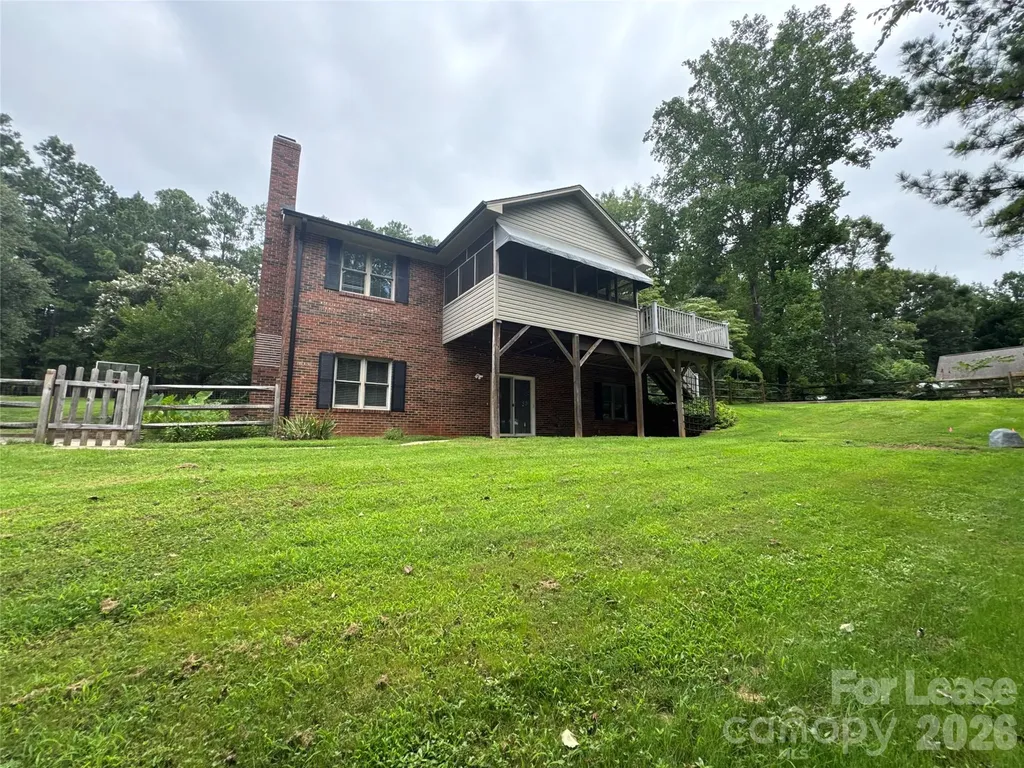 8024 Bradford Lane Denver NC 28037