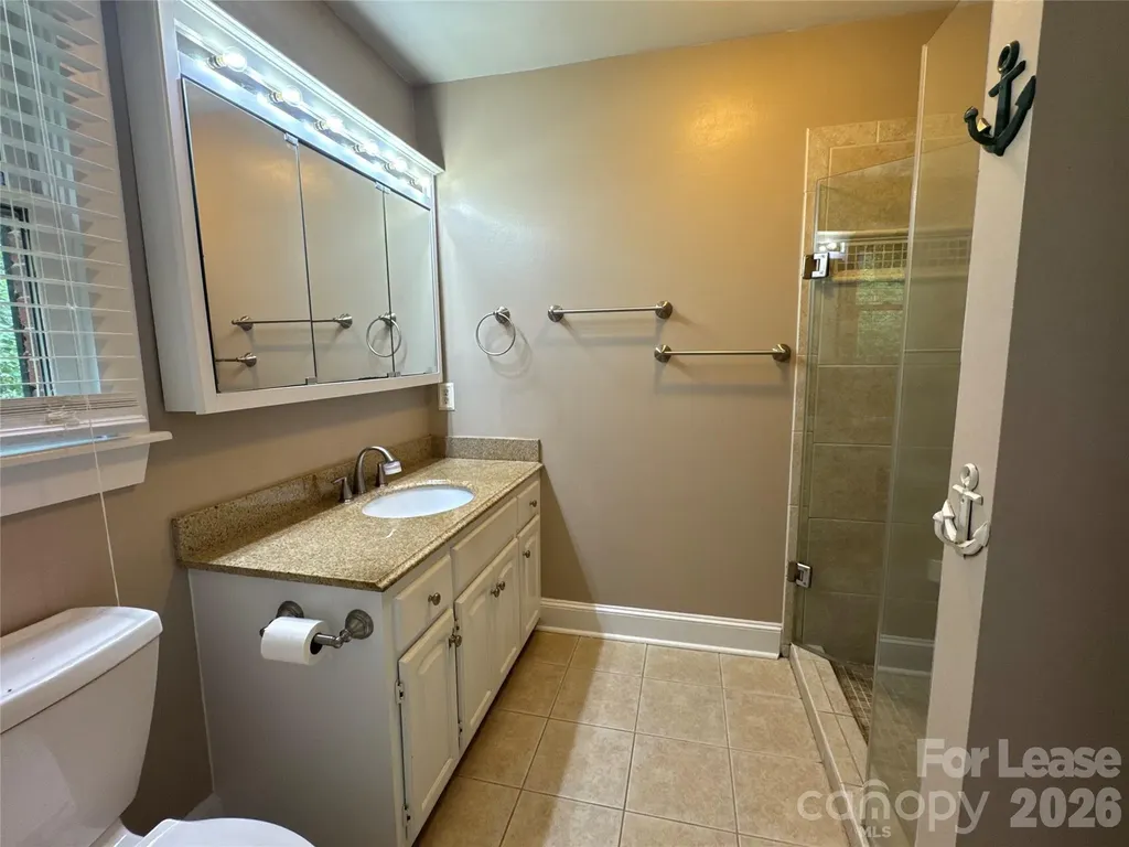 8024 Bradford Lane Denver NC 28037