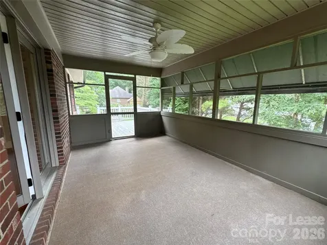 8024 Bradford Lane Denver NC 28037