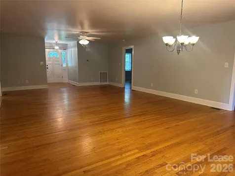 8024 Bradford Lane Denver NC 28037