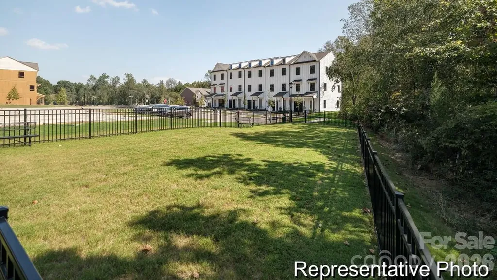 11833 Avocet Street Charlotte NC 28215
