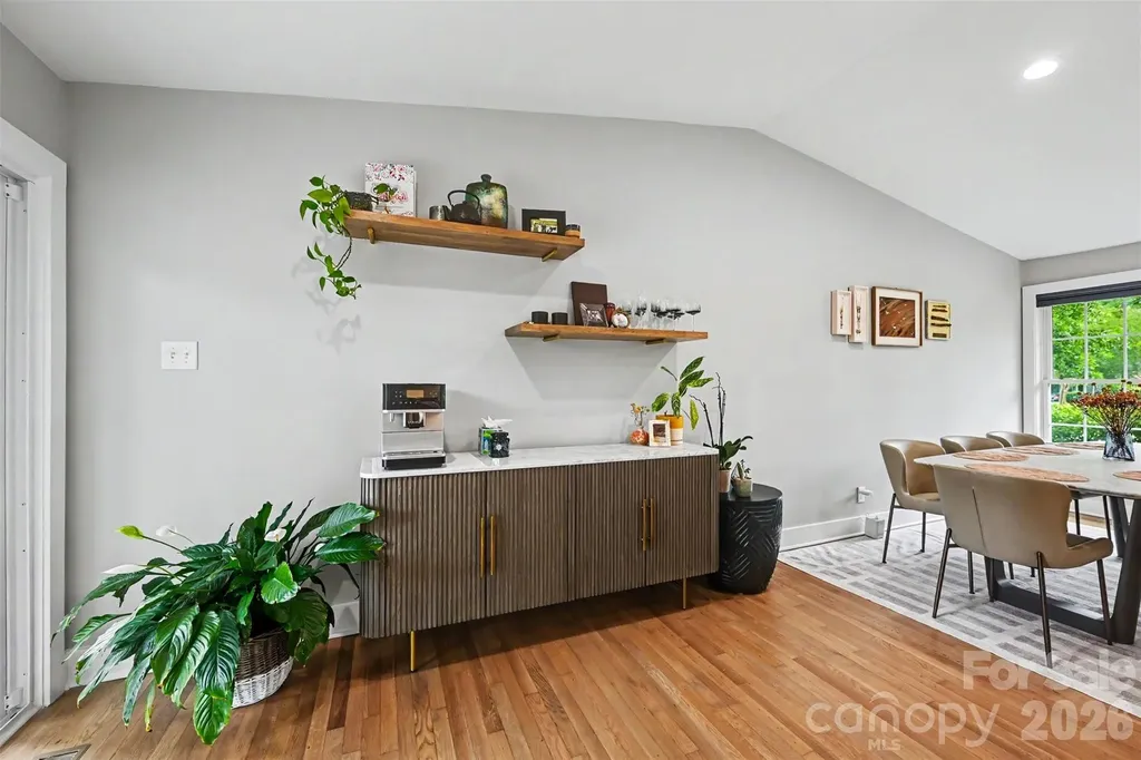 4931 Seacroft Road Charlotte NC 28210