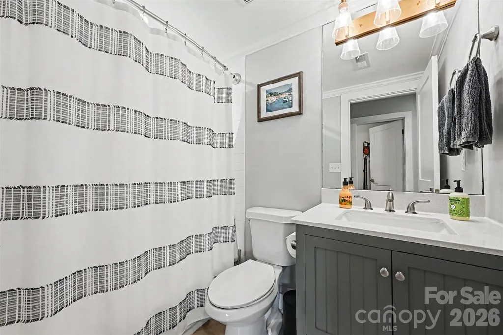 4931 Seacroft Road Charlotte NC 28210