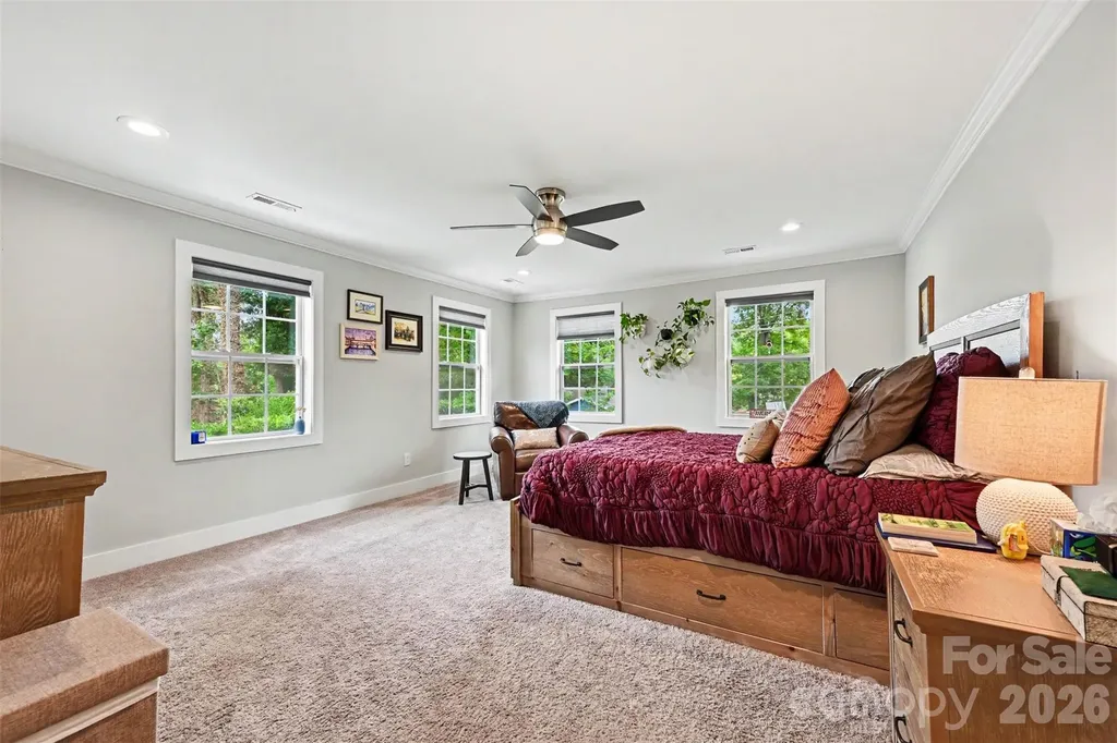4931 Seacroft Road Charlotte NC 28210