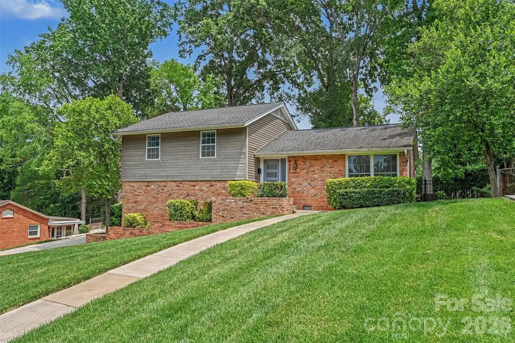 4931 Seacroft Road Charlotte NC 28210