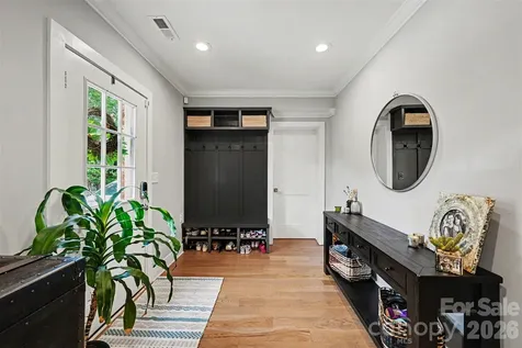 4931 Seacroft Road Charlotte NC 28210